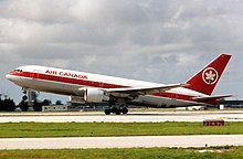 An Air Canada Boeing 767-200 in the 1964-1992 livery